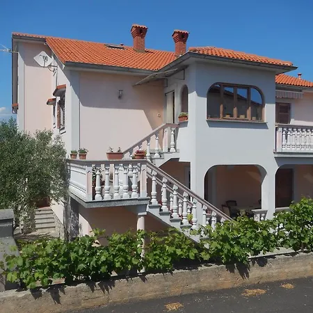 Petrovic Apartment