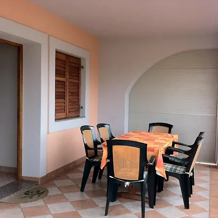 Appartement Petrovic *