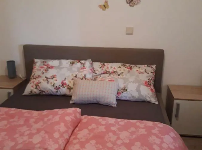 Apartamento Petrovic